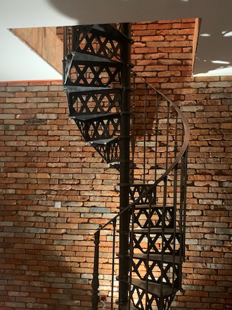 Escalier gamme "Indus" Eiffel croisillons